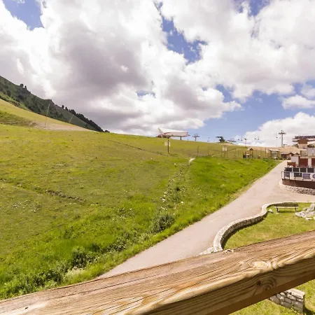Fonctionnel Au Pied Des Pistes Avec Grand Balcon - Fr-1-181-2584 Διαμέρισμα